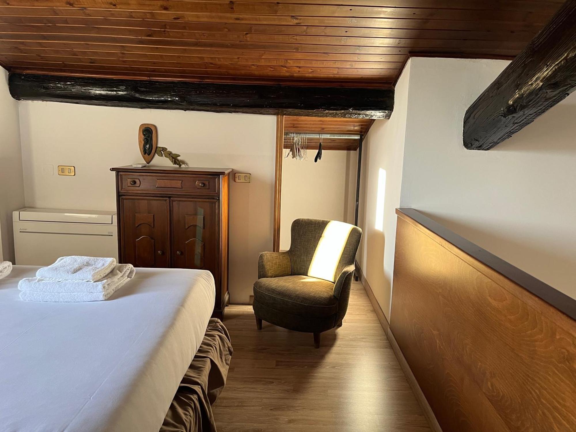 Ramaglianti Suites Florens Exteriör bild